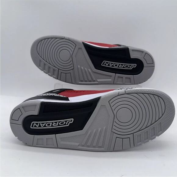 Nike Men's Size 12 Jordan Spizike Low (FQ1759 600) Sneaker Trainer Sports Red - Picture 2 of 4